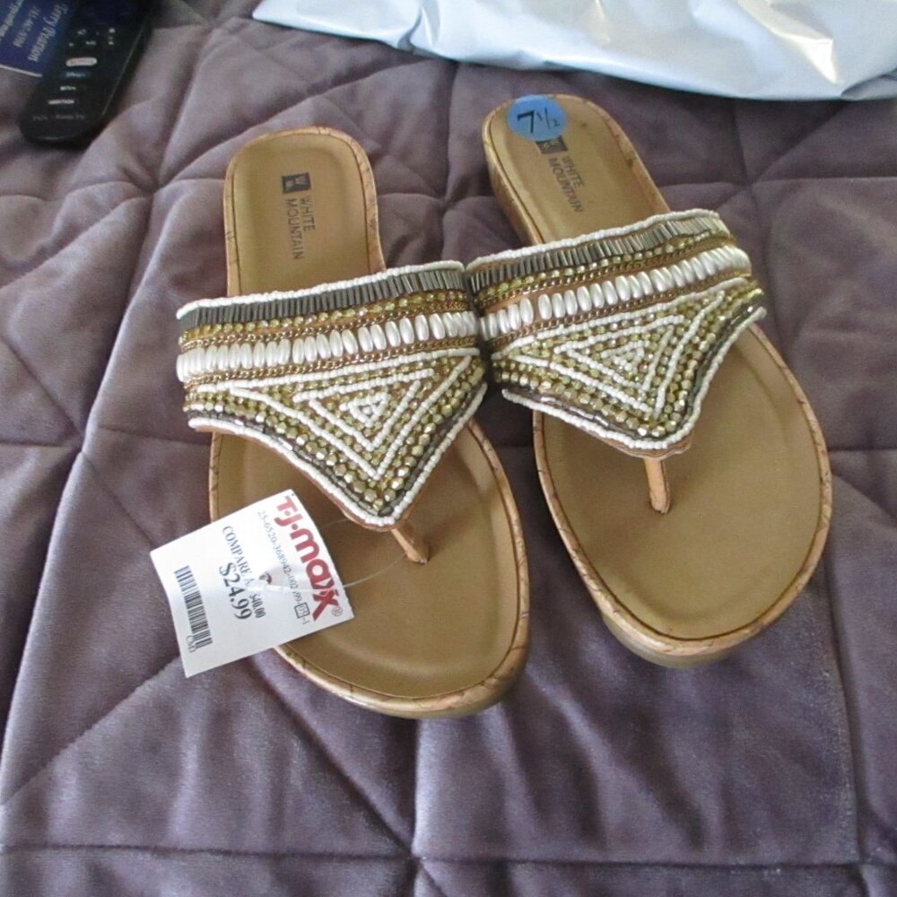 new with tags white mountain beaded sandals sz 7 1/2 M